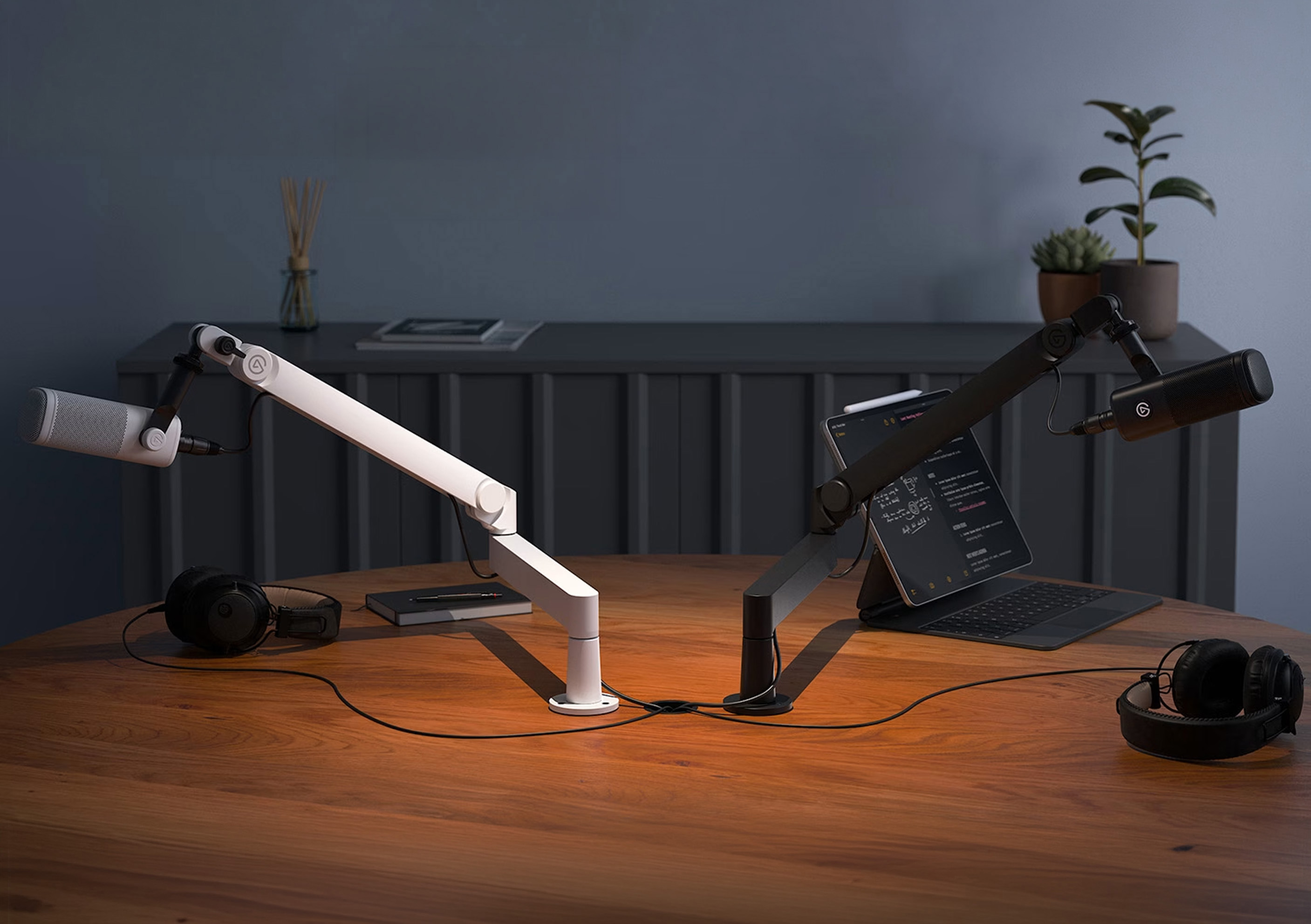 Wave Mic Arms 用 Desk Plate | Elgato
